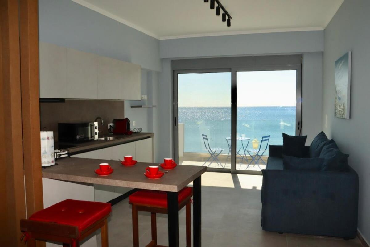 Escape Chic With Seafront Patio *